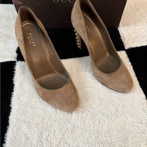 Gucci Women's Tan Suede studded Heels